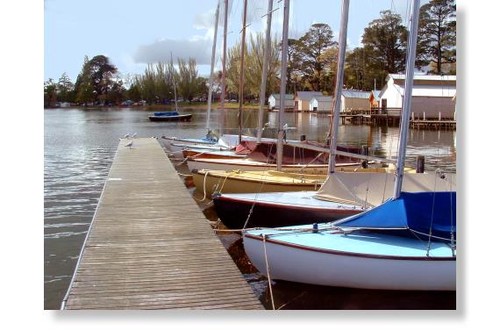 When there’s water for the Ballarat Yacht Club it’s a different world © SW